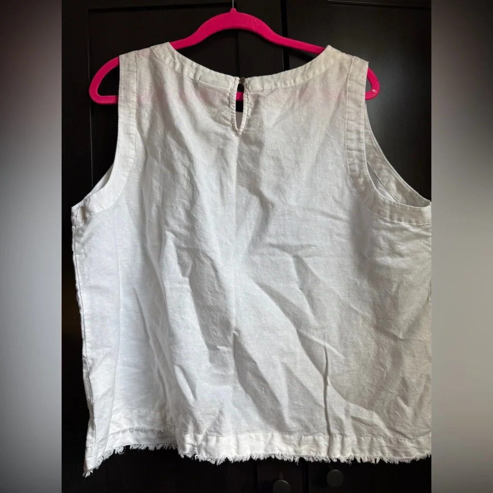 Liz Claiborne White linen Tank Top - Picture 3 of 6